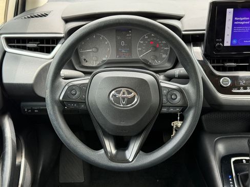 Used 2023 Toyota Corolla LE FWD image 28