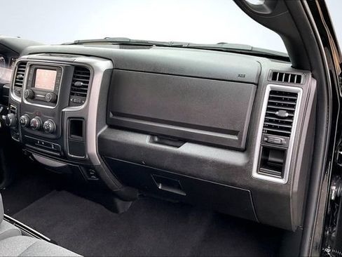 Used 2024 RAM 1500 Classic Warlock image 27