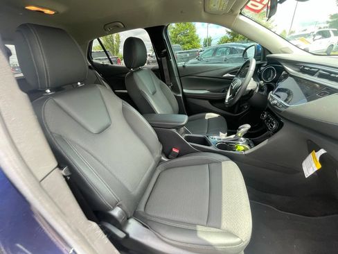 Used 2023 Buick Encore GX Select FWD image 27