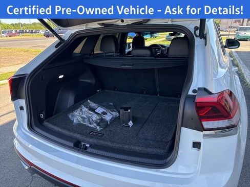 Certified 2024 Volkswagen Atlas Cross Sport SE AWD/4WD image 25