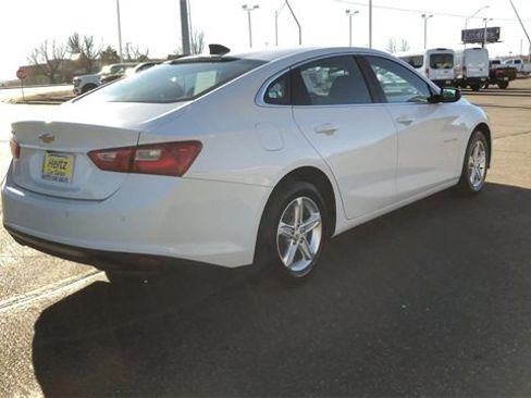 Used 2024 Chevrolet Malibu LS image 8