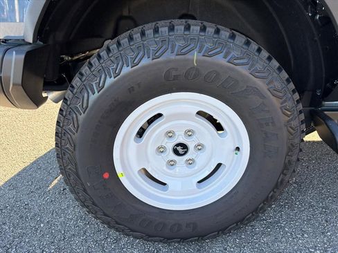 New 2025 Ford Bronco Heritage Edition image 24