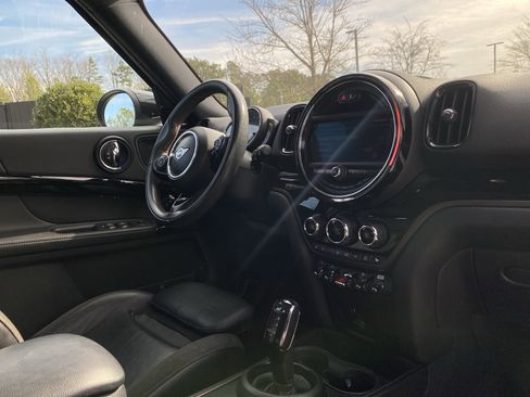 Used 2020 MINI Cooper Countryman S image 6