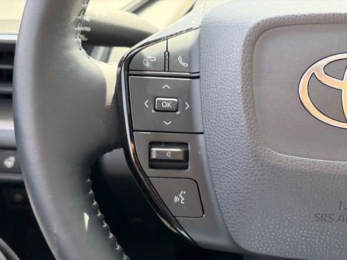 Used 2024 Toyota Prius XLE image 12