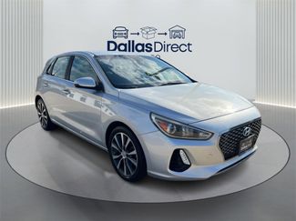 Used 2018 Hyundai Elantra GT image 1