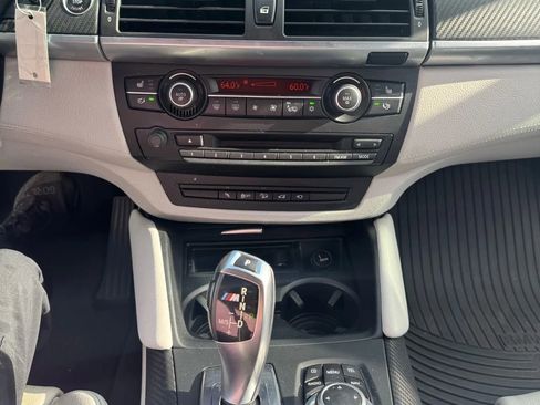 Used 2012 BMW X5 M image 29