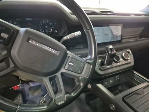 Used 2021 Land Rover Defender 110 X-Dynamic SE AWD/4WD image 3