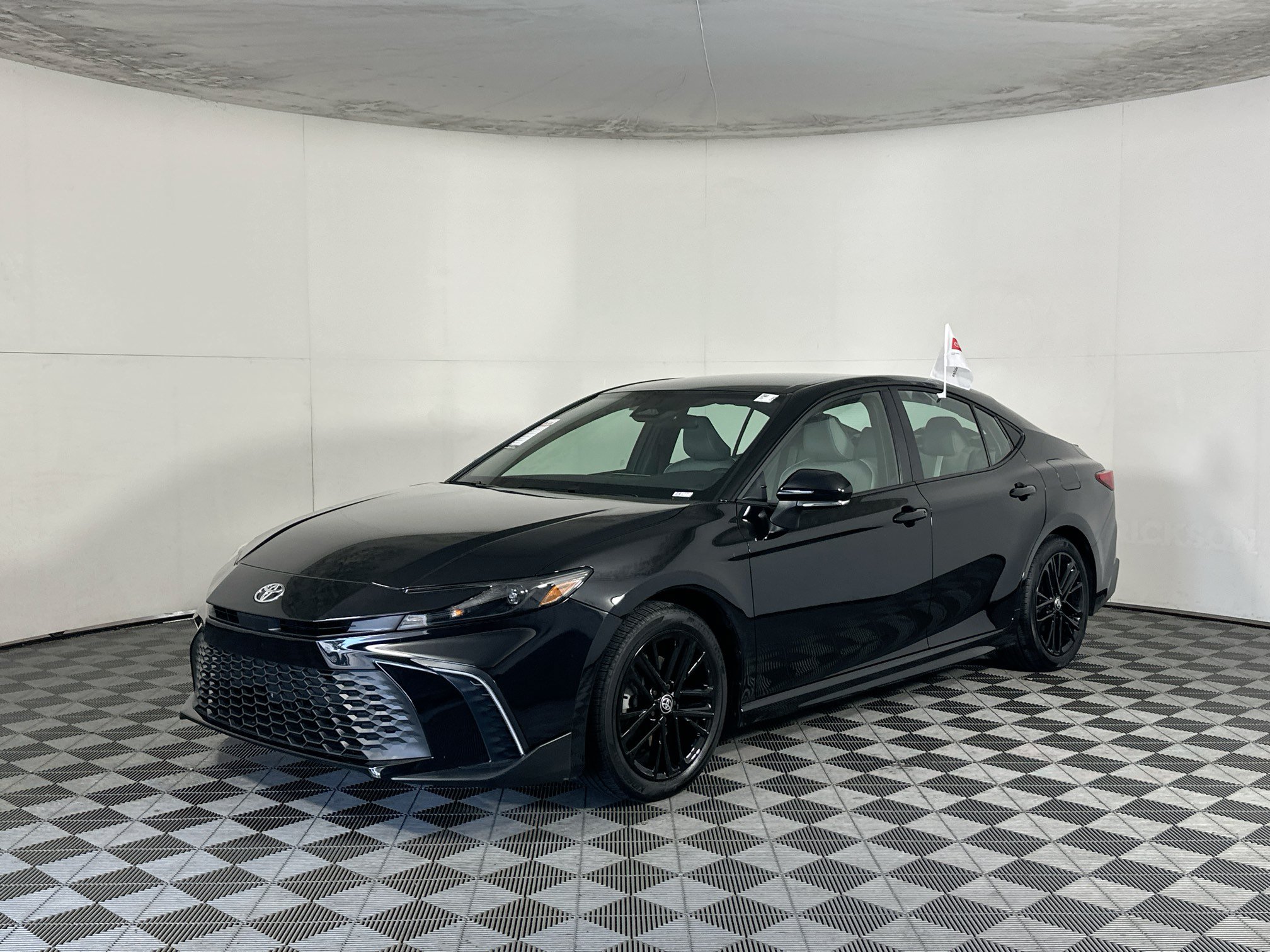 Certified 2026 Toyota Camry SE FWD image 7