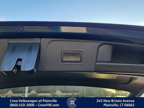 Certified 2022 Volkswagen Atlas SE image 59