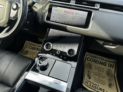 Used 2020 Land Rover Range Rover Velar R-Dynamic S image 25