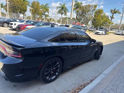 Used 2022 Dodge Charger Scat Pack w/ Plus Group image 7