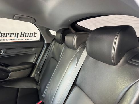 Used 2025 Acura Integra FWD image 11