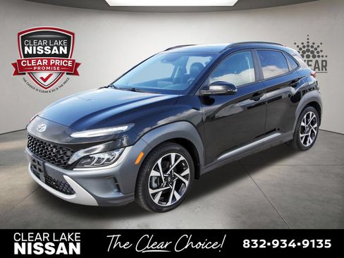Used 2022 Hyundai Kona Limited w/ Cargo Package FWD image 3