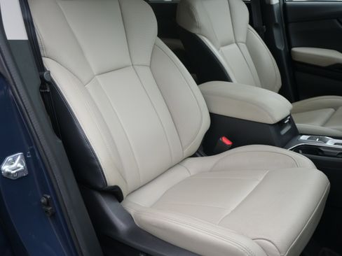 Certified 2023 Subaru Ascent Limited AWD/4WD image 32