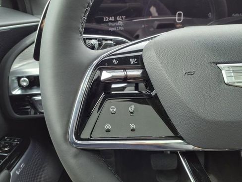 New 2025 Cadillac Lyriq Luxury image 34