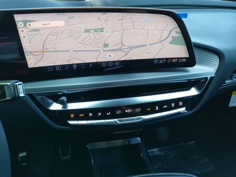 New 2026 Cadillac Lyriq V w/ LPO, Bronce Accent Package image 17