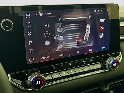 New 2025 GMC Canyon Elevation w/ Convenience Package image 16