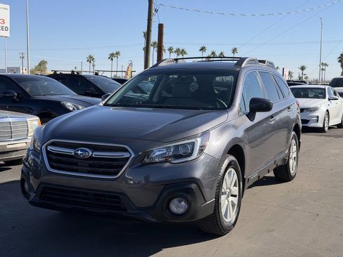 Used 2018 Subaru Outback 2.5i Premium image 1