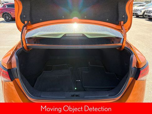 Certified 2021 Nissan Sentra SR w/ SR Premium Package image 21