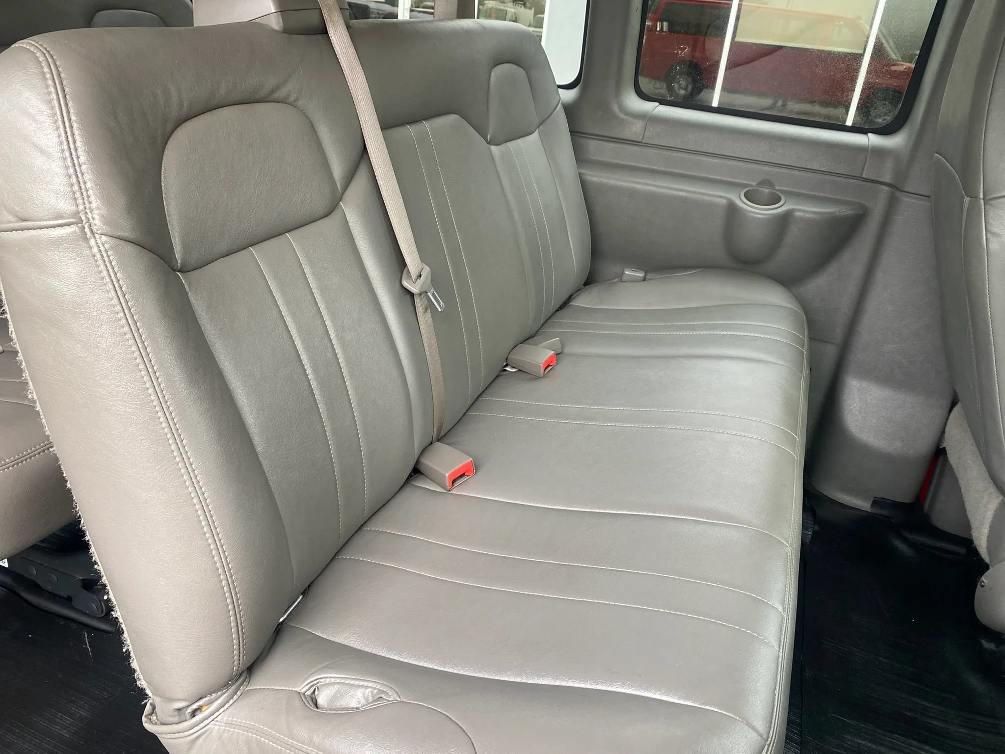Used 2019 Chevrolet Express 3500 LS RWD image 25