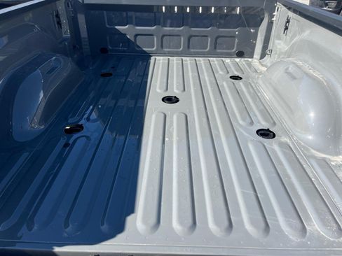 New 2026 RAM 2500 Laramie AWD/4WD image 27