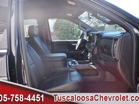 Used 2023 Chevrolet Silverado 2500 High Country w/ Z71 Off-Road Package image 13