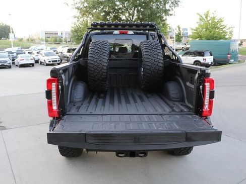 New 2026 Ford F250 Lariat w/ Black Appearance Package AWD/4WD image 17