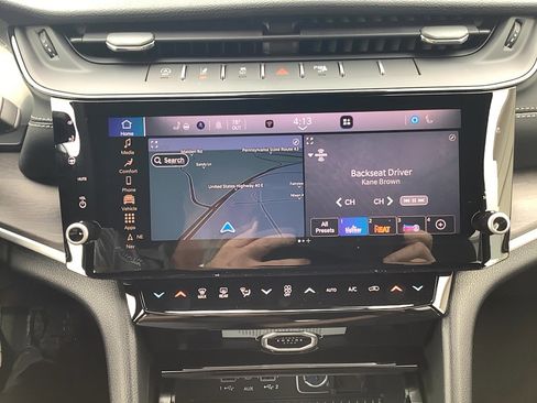 New 2026 Jeep Grand Cherokee L Limited AWD/4WD image 14