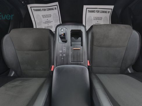 Used 2023 Nissan Ariya Evolve+ image 24