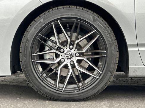 Used 2021 Toyota Avalon XSE w/ Carpet Mat Package (TMS) image 26