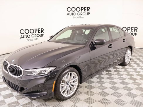 Used 2023 BMW 330i xDrive Sedan w/ Premium Package image 12