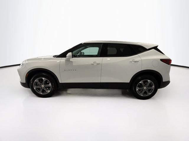 Certified 2024 Chevrolet Blazer LT w/ Driver Confidence Package FWD image 4