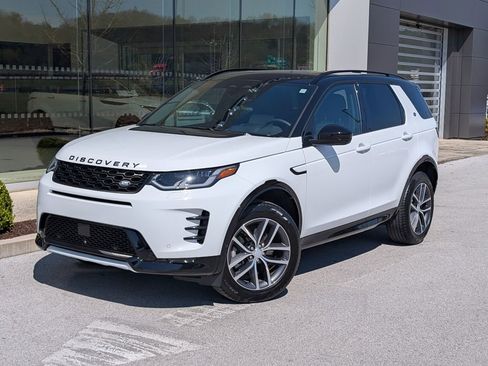 Used 2025 Land Rover Discovery Sport Dynamic SE image 1