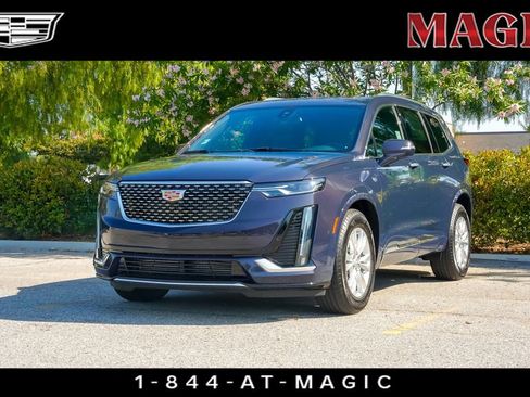 Used 2025 Cadillac XT6 Luxury image 1
