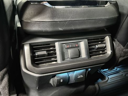 Used 2024 Ford F150 Lariat w/ Equipment Group 502A High AWD/4WD image 28