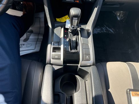 Used 2017 Honda Civic EX-L image 22