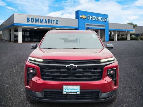 New 2026 Chevrolet Traverse LT w/ Midnight/Sport Edition AWD/4WD image 5