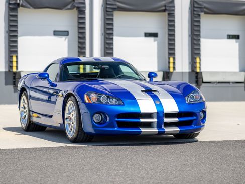 Used 2006 Dodge Viper SRT-10 RWD image 8