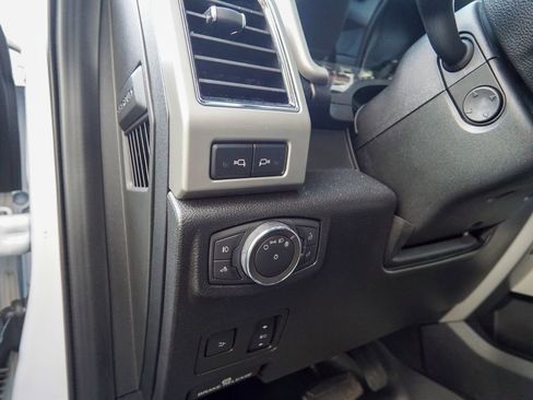 Used 2020 Ford F250 Lariat w/ Lariat Ultimate Package AWD/4WD image 23