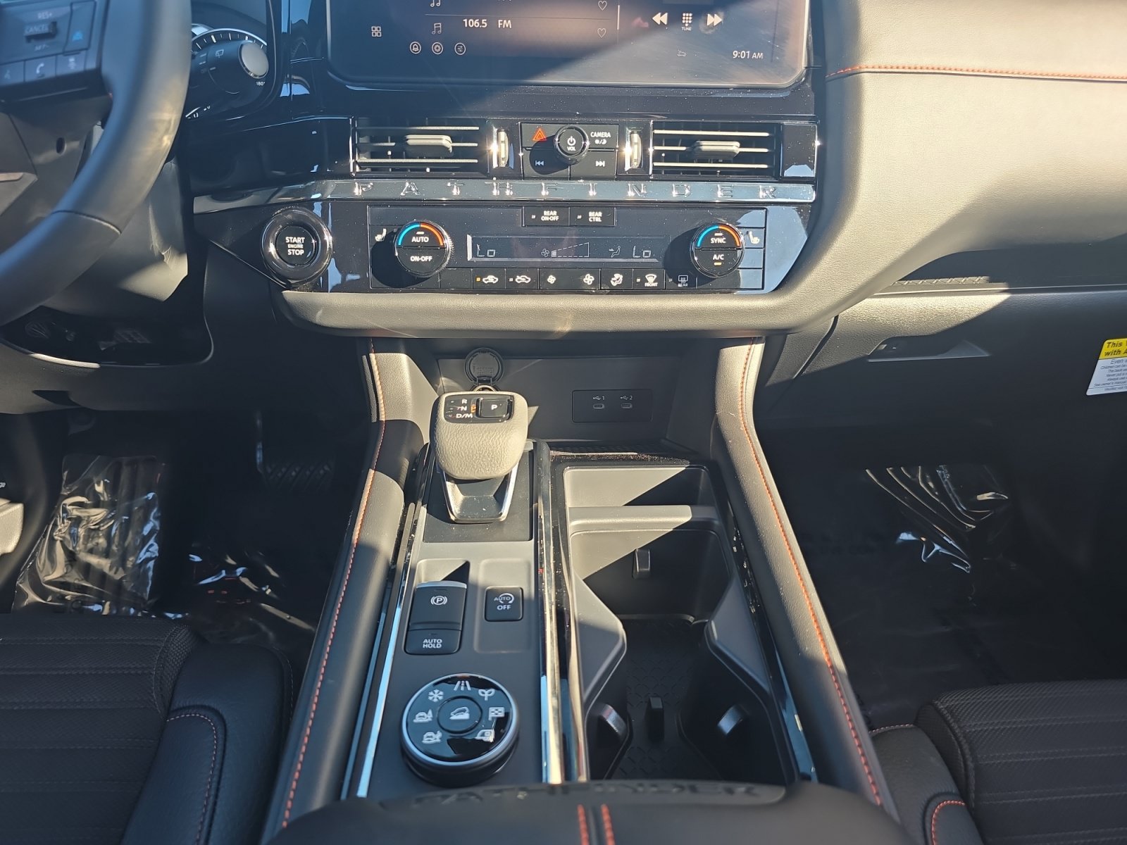 Used 2026 Nissan Pathfinder Rock Creek AWD/4WD image 11