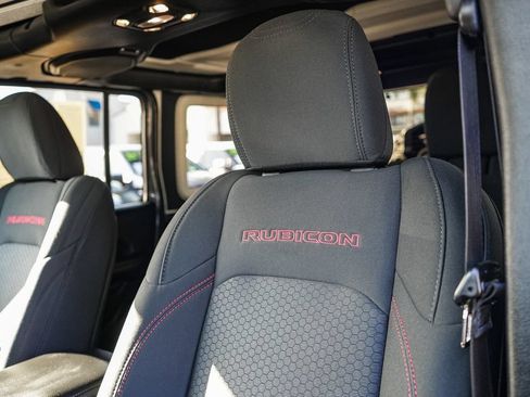 Used 2020 Jeep Wrangler Unlimited Rubicon AWD/4WD image 22