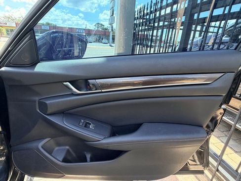 Used 2021 Honda Accord Sport image 32