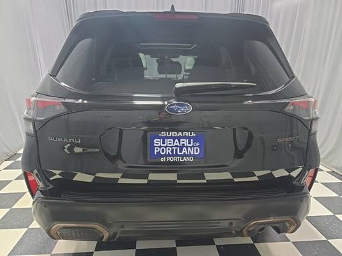 Used 2025 Subaru Forester Sport AWD/4WD image 5