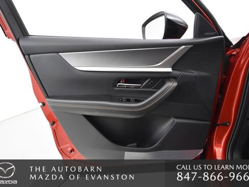 Used 2025 MAZDA CX-90 Plug-In Hybrid w/Premium Sport image 33