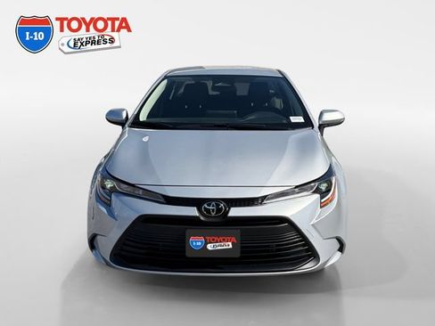 Certified 2026 Toyota Corolla LE w/ LE Premium Package FWD image 8
