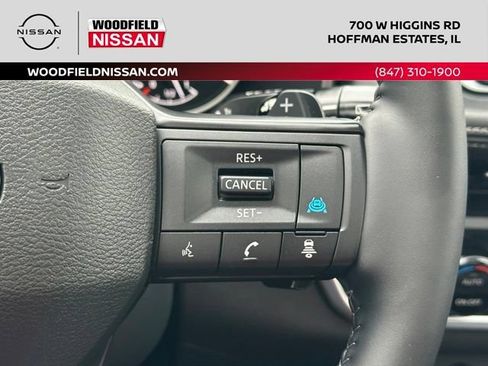 Certified 2025 Nissan Rogue SV w/ SV Premium Package AWD/4WD image 39