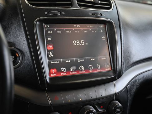 Used 2018 Dodge Journey Crossroad FWD image 30