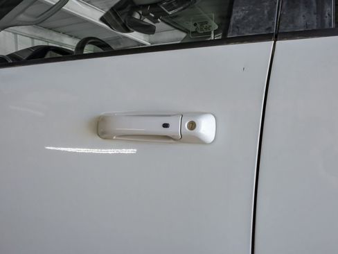 Used 2024 RAM 2500 Laramie w/ Safety Group image 34