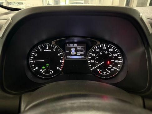 Used 2017 Nissan Pathfinder SL w/ SL Premium Package AWD/4WD image 13
