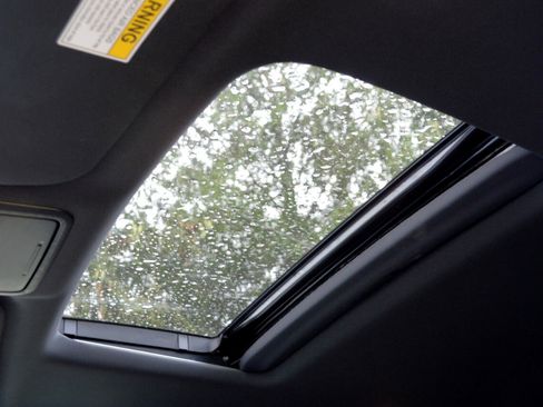 Used 2023 Honda Odyssey Sport image 25